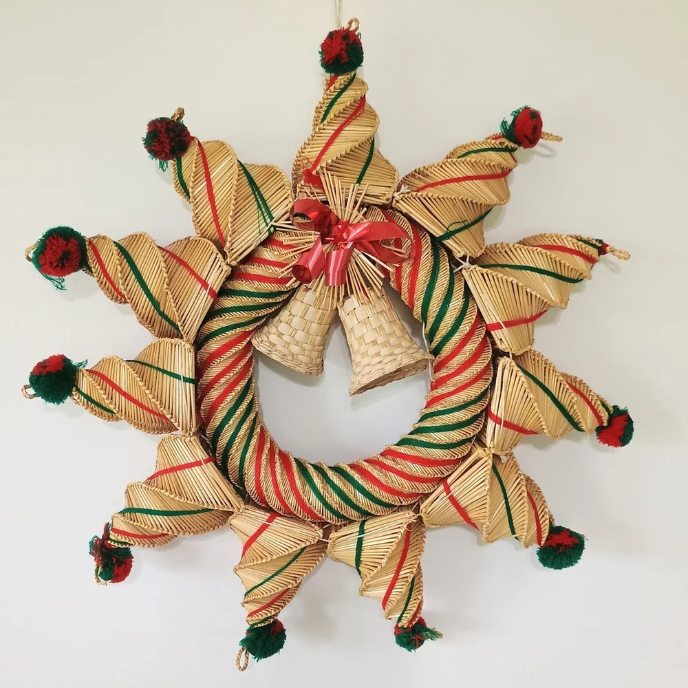 Vintage Holiday Scandinavian Swedish Woven Straw Star Christmas Wreath 21